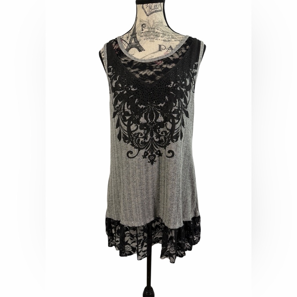 Vocal Embellish Boho Gray & Black Lace Hi-Lo Tunic Top Size L - Whimsigoth Style